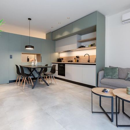 Studio W/King Size Bed Near The Heart Of Kalamata Exterior photo
