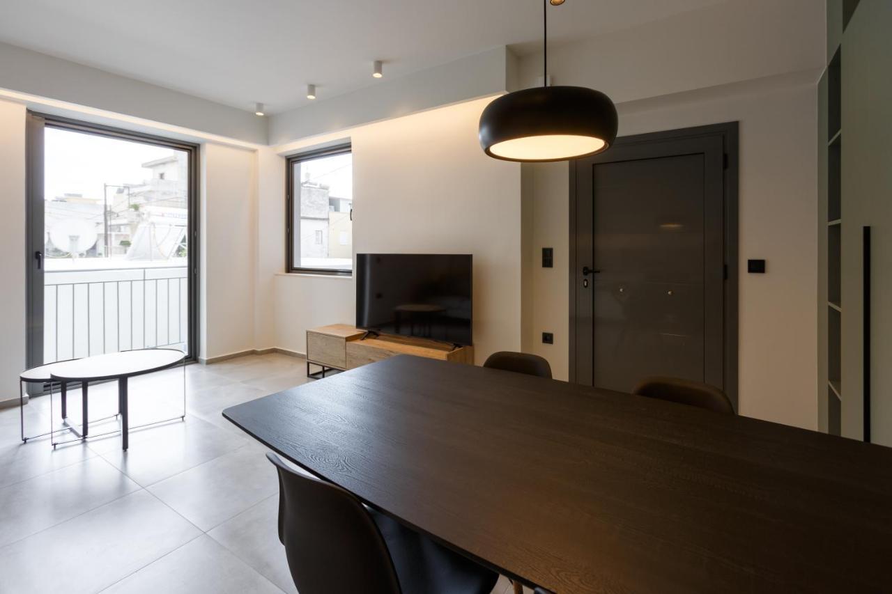 Studio W/King Size Bed Near The Heart Of Kalamata Exterior photo