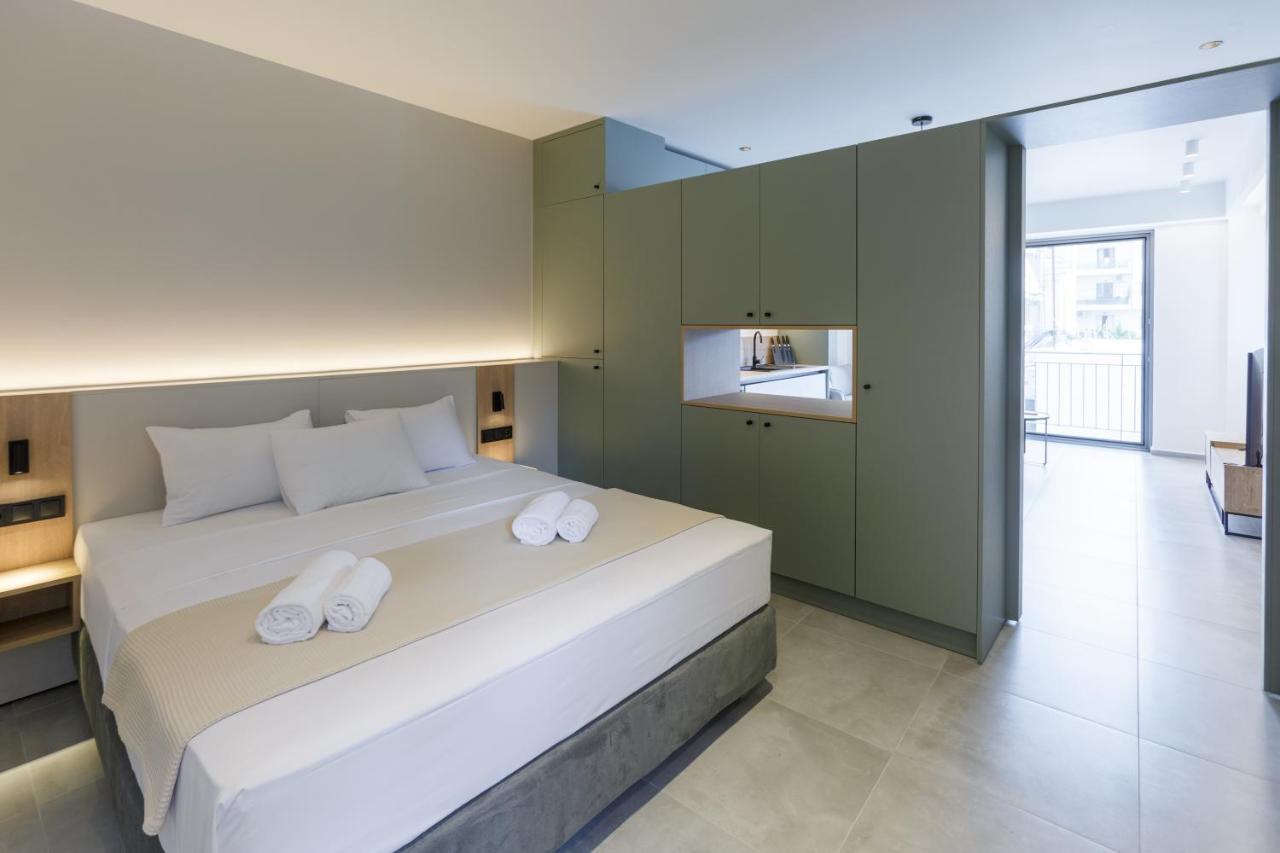 Studio W/King Size Bed Near The Heart Of Kalamata Exterior photo
